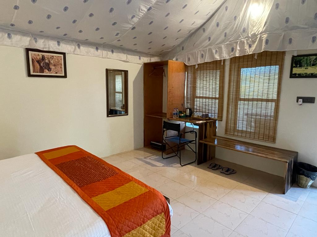 Kanha Jungle Resort - Tap to explore photos