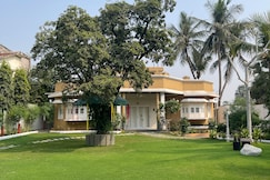 Chandan Villa - The Luxury Private Villa, Surat