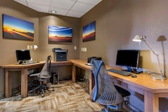 Best Western Plus Scottsdale Thunderbird Suites, Phoenix