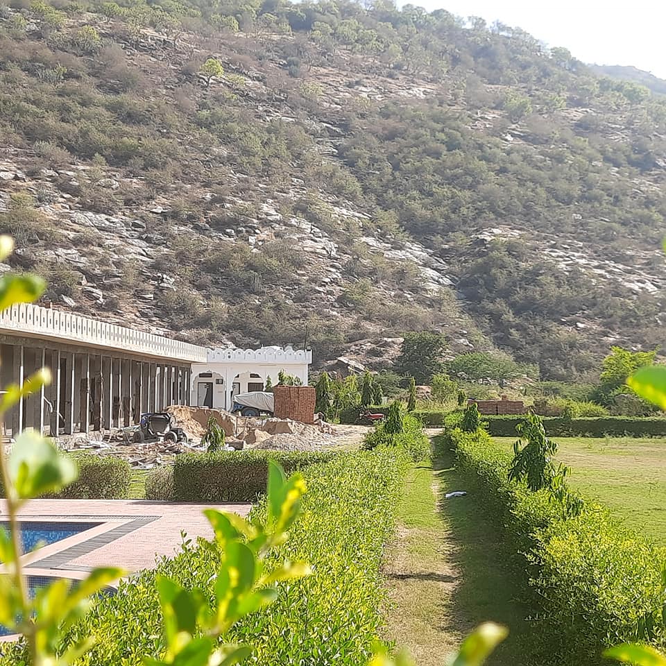 SANKE HILL PARDISE RESORT - Tap to explore photos