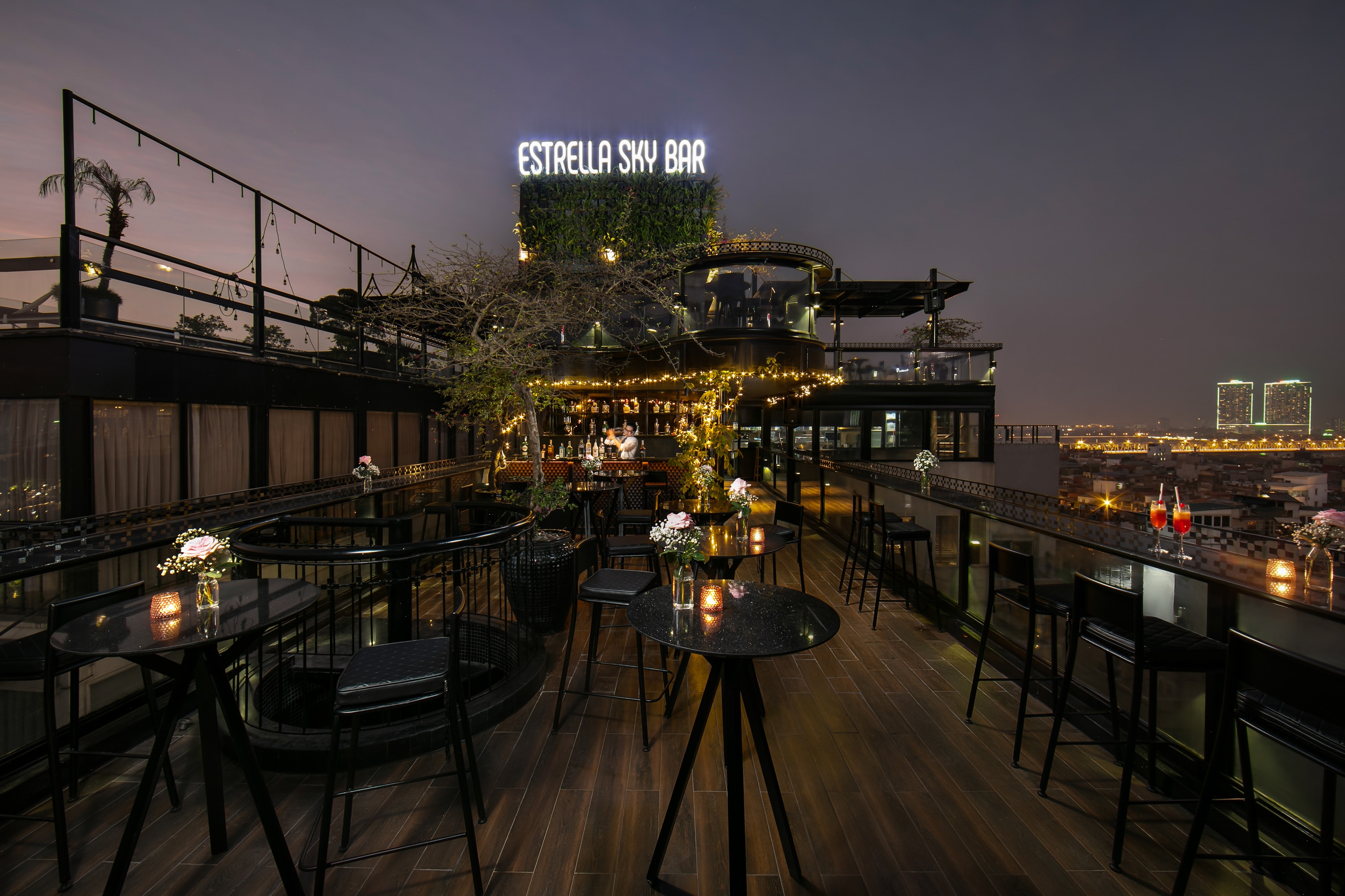La Nueva Boutique Hotel Hanoi - Tap to explore photos