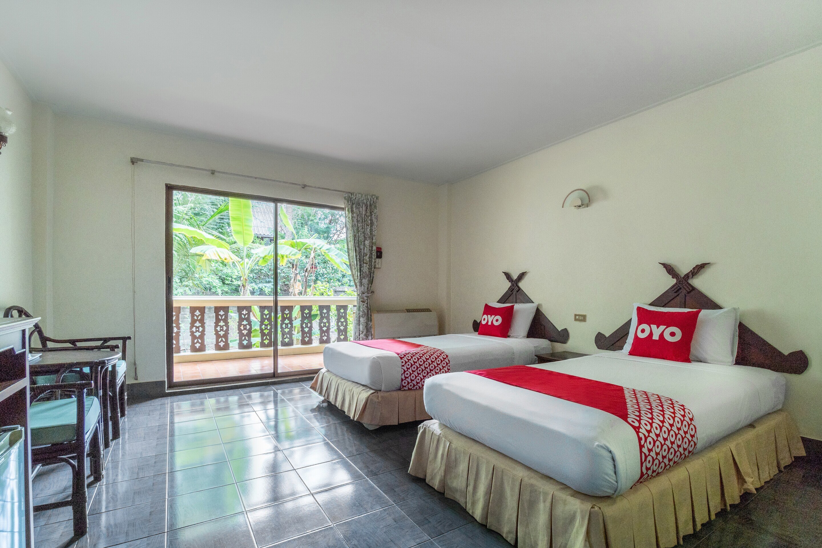 OYO 869 Ban Nam Mao Resort - Tap to explore photos