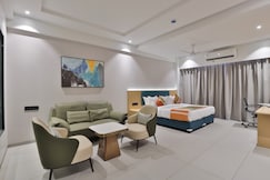 Hotel Elements, Surat