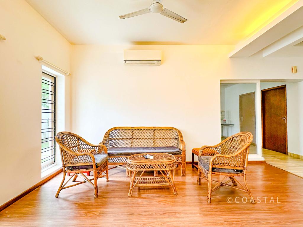 Beach Haven Room In a Villa - Tap to explore photos