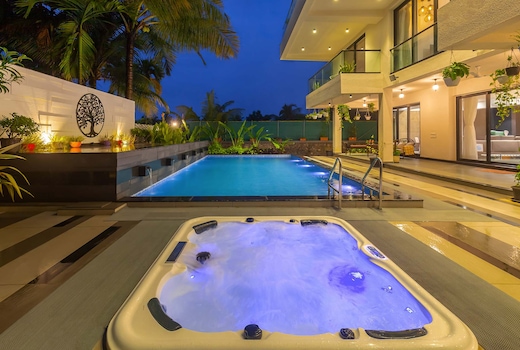 StayVista at Villa Sereno