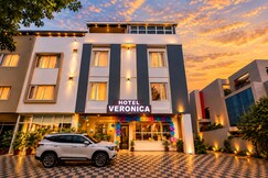Hotel Veronica, Indore