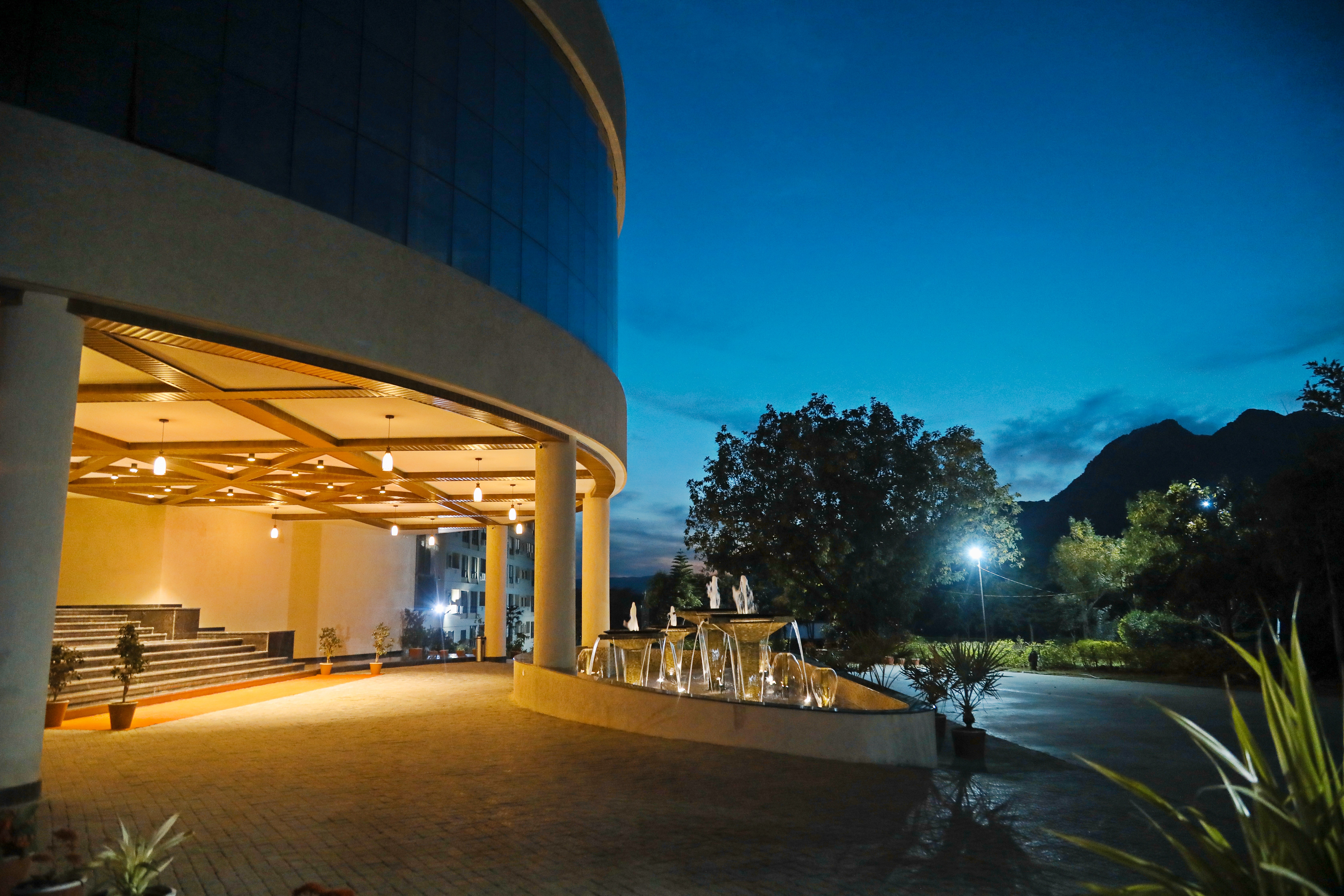 Raas Devigarh Udaipur Deal Photos Reviews