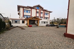 Hotel The Grand Al Kudoos, Srinagar