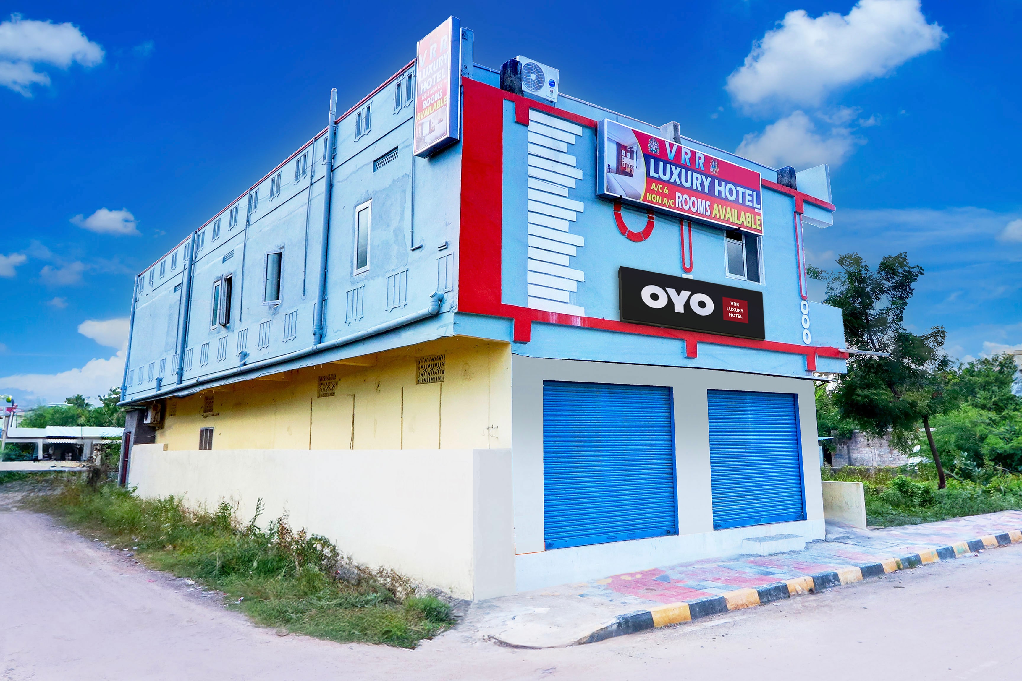 Hotel O VRR LUXURY HOTEL - Tap to explore photos