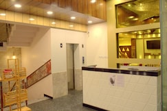 Hotel Yellowroots, Azamgarh