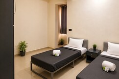 Z Express Kairos, Pune