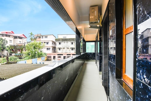 Hotel O The Luxury Inn