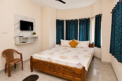 The Classic Crown | Near KIIT Square, Bhubaneshwar