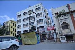 Family Ties Homestay, Varanasi