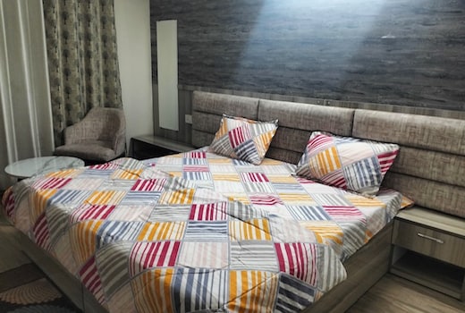 Paramount Golf Forest