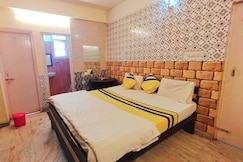 Hotel O R P Royal, Patna