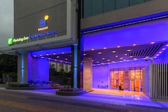 Holiday Inn Express & Suites, OMR Bengaluru, Bangalore
