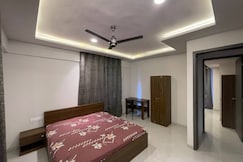 SnehNiketan Homestay1 Mumbai Naka Nasik 3BHK Apartment, Nashik