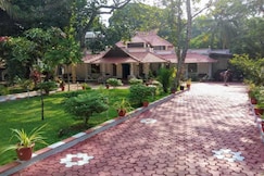 The Canaan | 5 mins walk to Beach, Alleppey