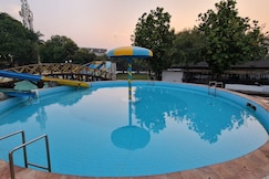 Pali Beach Resort & Waterpark, Thane