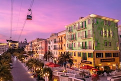 Roma Hotel Phu Quoc - Free Airport Shuttle & Sunset Town Tour, Phu Quoc