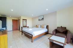 Hillside Resort, Pattaya