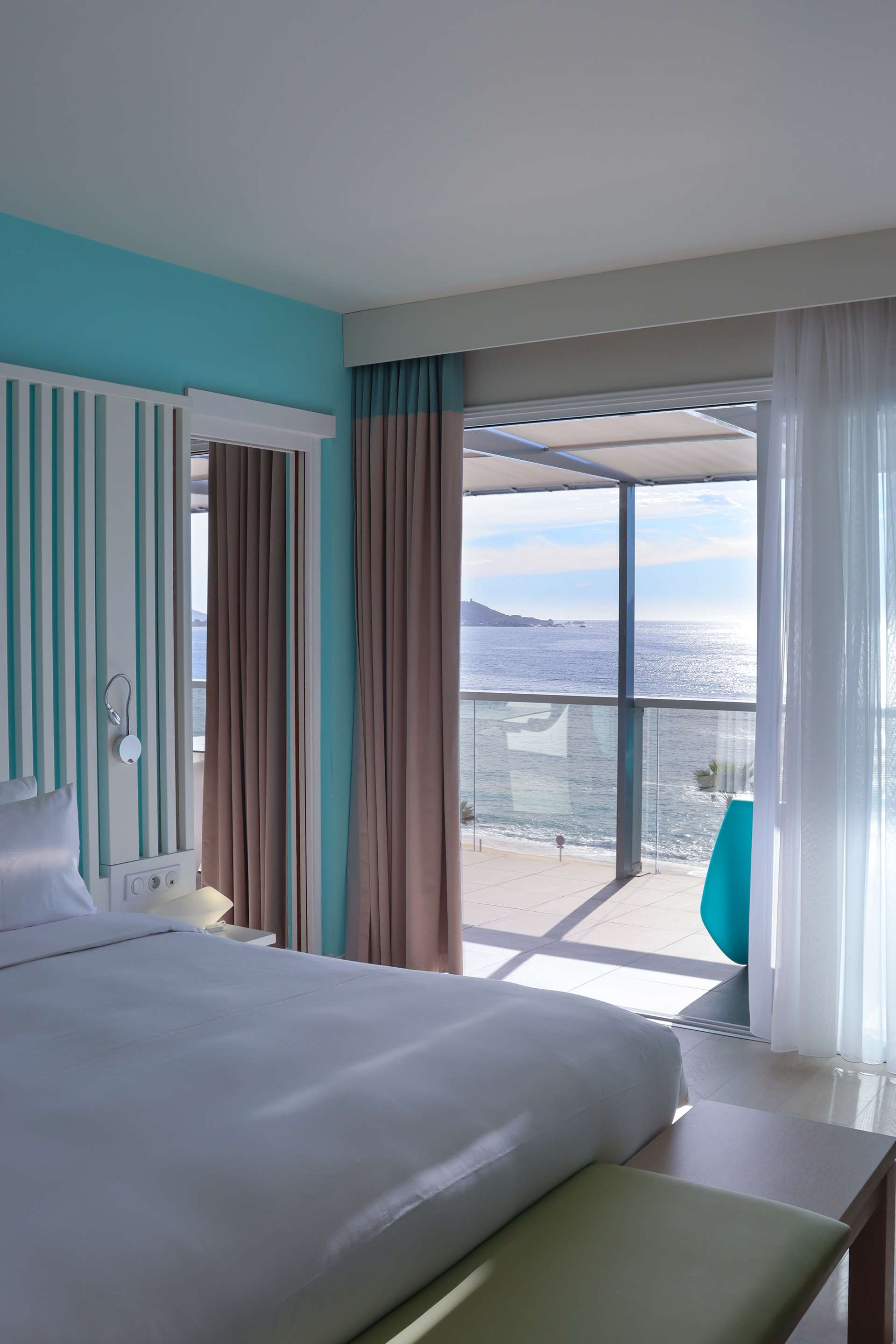 Radisson Blu Ajaccio Bay - Tap to explore photos