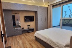 Royal green farm stay, Gurgaon