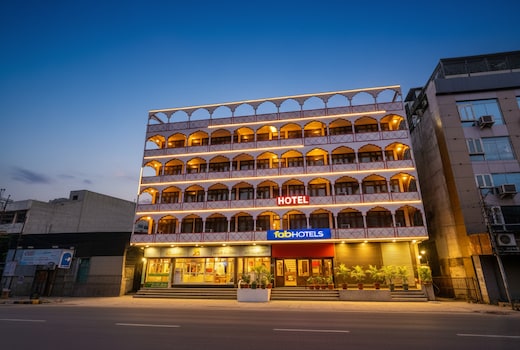 FabHotel Jai Mangal Palace