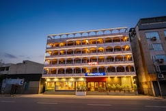 FabHotel Jai Mangal Palace - Sindhi camp bus stand, Jaipur railway station,Sindhicamp metro station, Jaipur