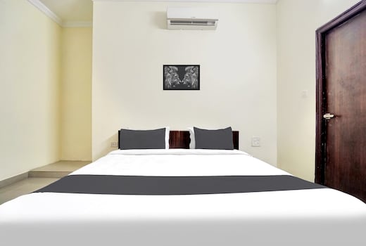 Hotel O Mani bhai patel