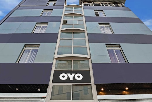 Super Collection O amar hotel