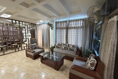 Rivera Homestay, Aalo