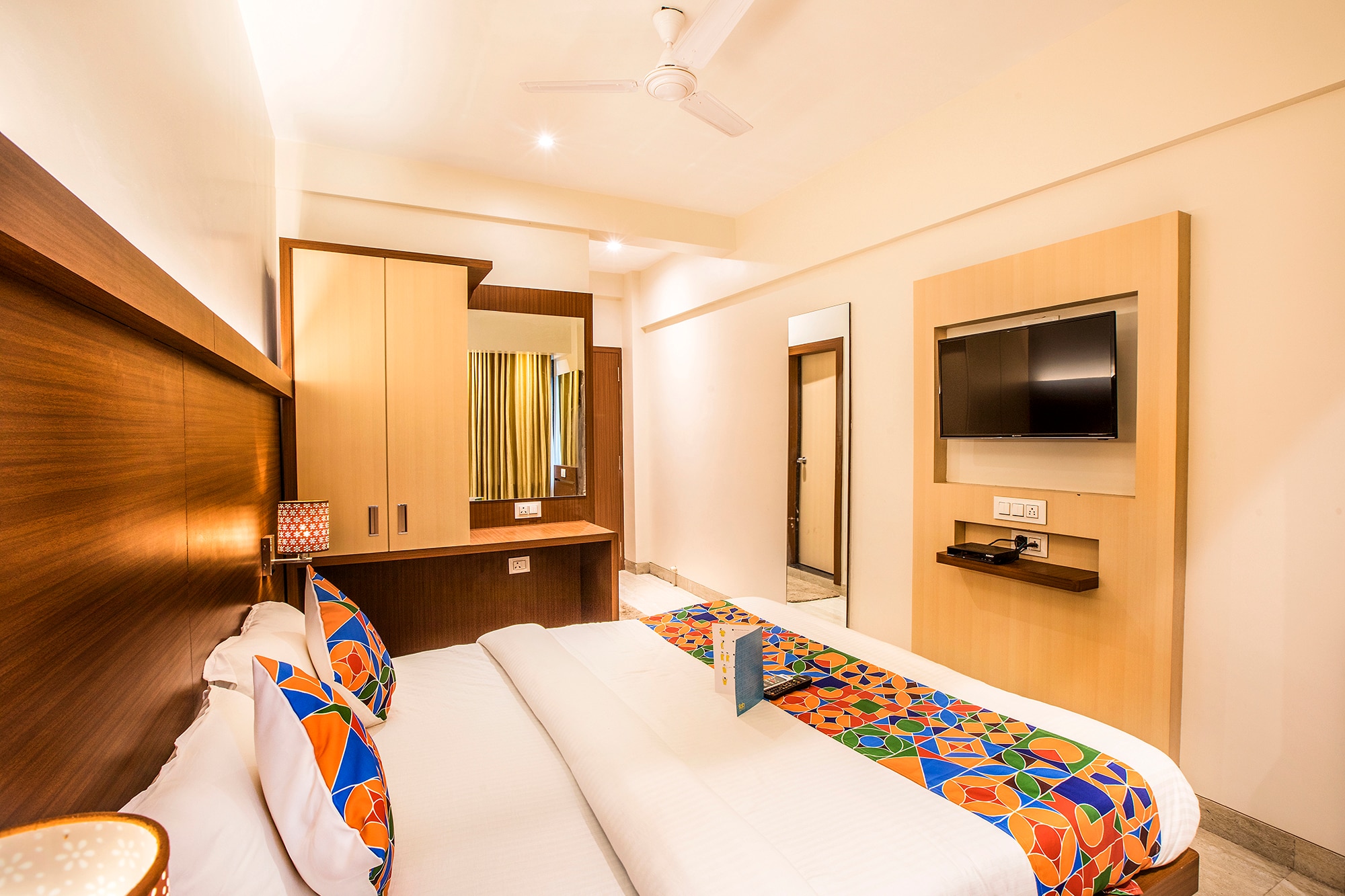 FabHotel Spring Inn - Nr Borivali Station 5