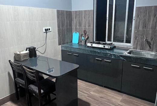 BKR HOMESTAY (1 bedroom and kitchen)