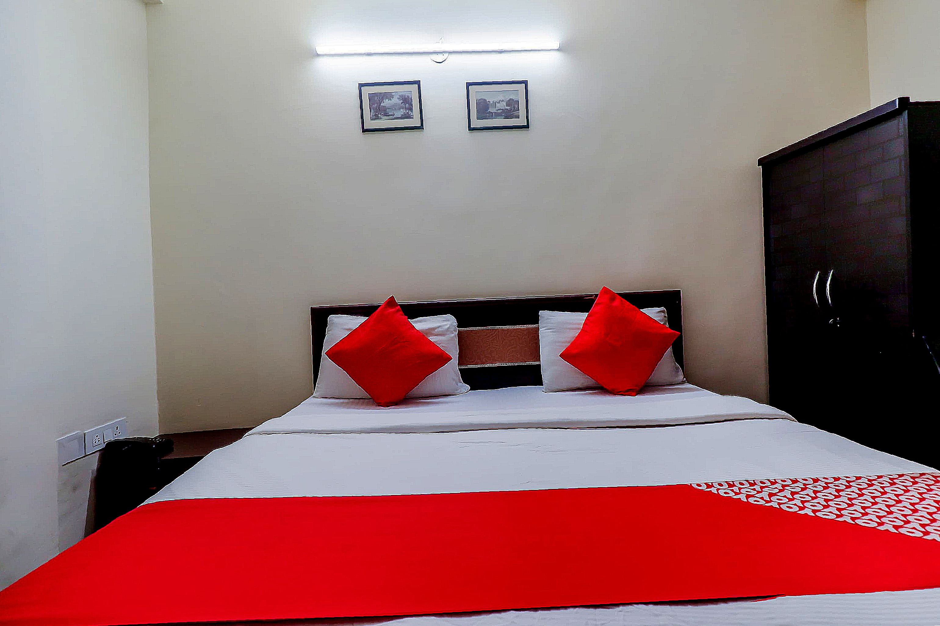 Hotel O Red Rose Residency - Tap to explore photos