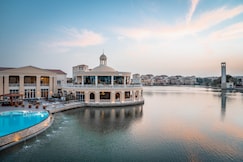 Millennium Lakeview Hotel, Formerly Copthorne Lakeview Hotel , Dubai