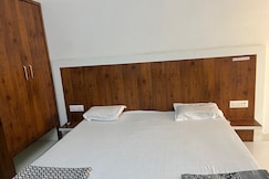 Hotel Shreenathji Residency, Baran