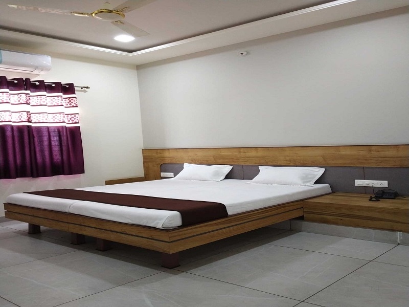 HOTEL JB RESIDENCY - Tap to explore photos
