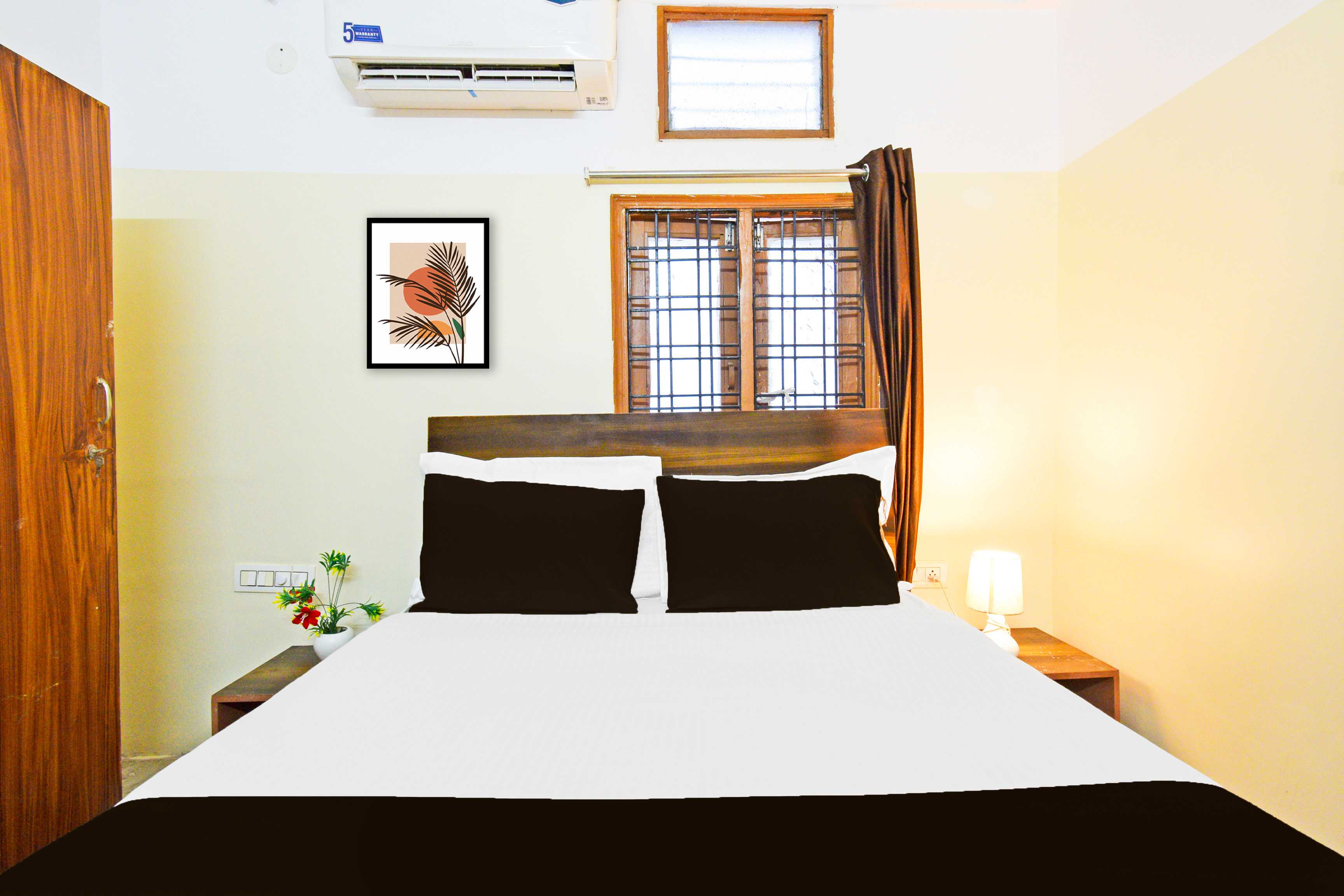 Super Collection O Suncity - Tap to explore photos
