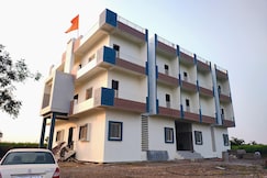 Swaraj Residency, Shegaon