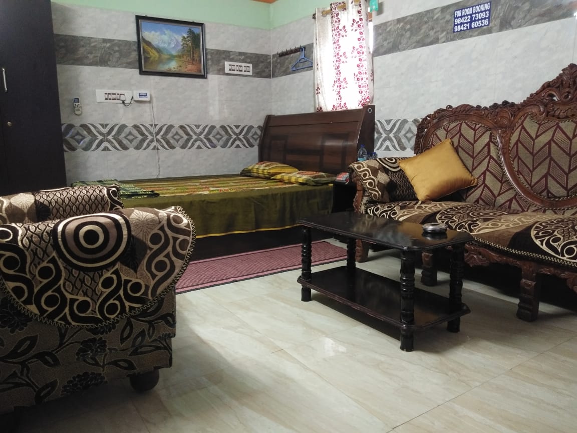 HIGHWAY HOMESTAY COTTAGE - Tap to explore photos