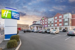 Holiday Inn Express Hotel & Suites Seaside Convention Center, Clatsop