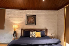 Four Elements, Karjat