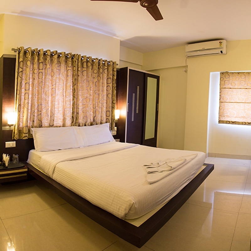 Hotel Amruta Garden - Tap to explore photos