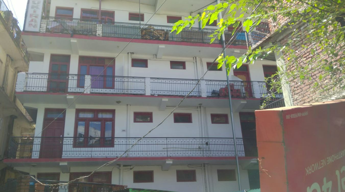 HOTEL SUKIRAN - Tap to explore photos