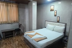 Hotel O Kumar's Amantran Lodging, Palghar