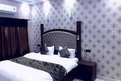 Varanasi Villa | Rooms & Caretaker, Varanasi