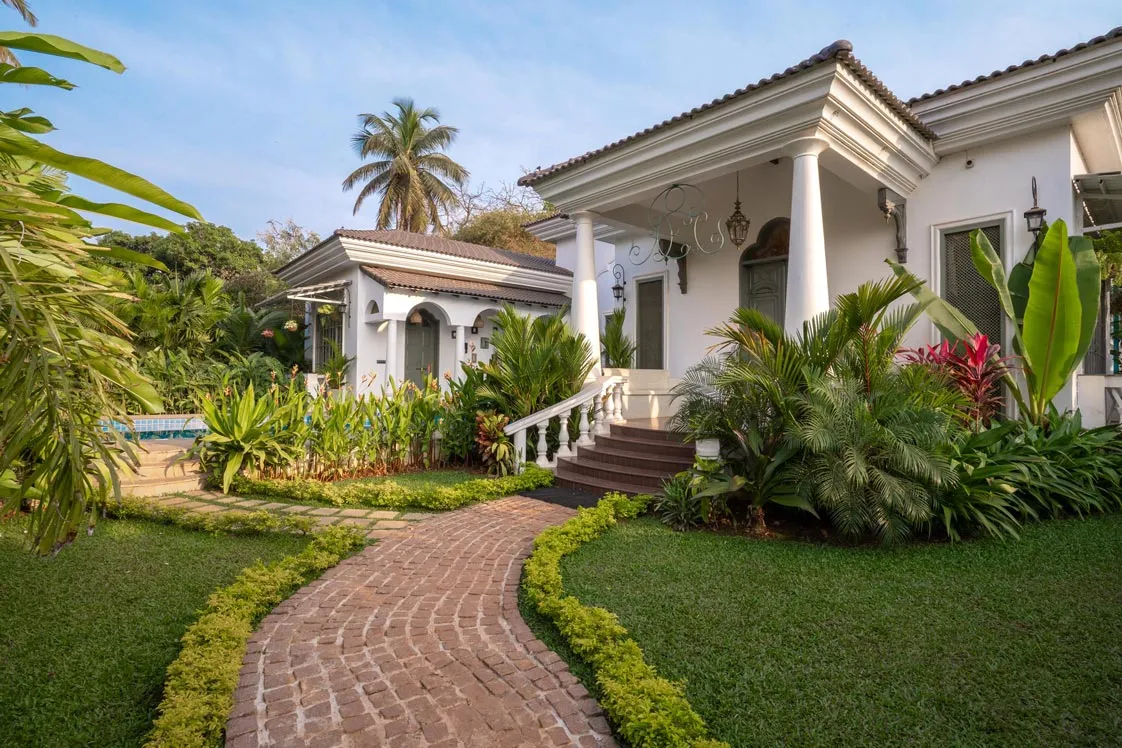 LohonoStays Maison9 Estate 4 bedroom, Goa