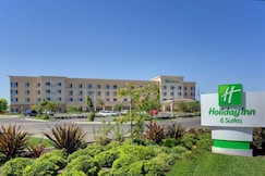 Holiday Inn Hotel & Suites BAKERSFIELD, Kern